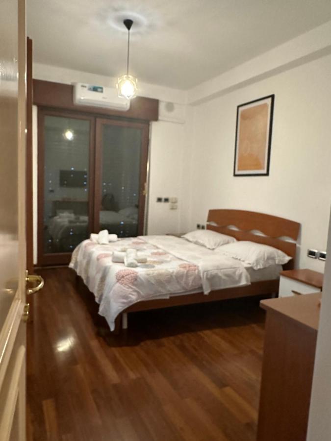 City Center Shkodra B&B Dış mekan fotoğraf